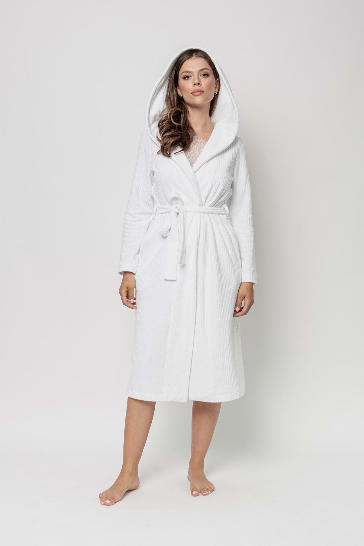 calma-szlafrok-z-kapturem-do-kapieli-bialy-z-frotte.jpg