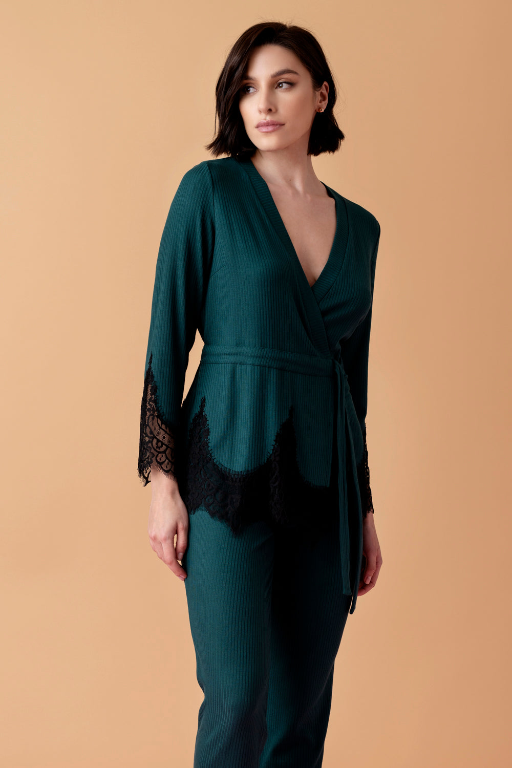 opera-dluga-pizama-kopertowa-z-wiskozy-ciemna-butelkowa-zielen.jpg